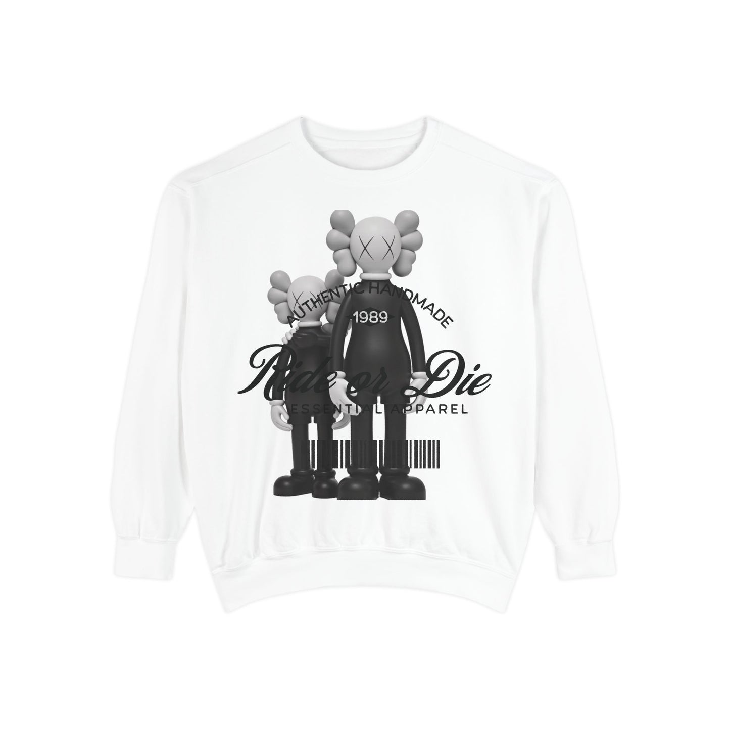Unisex Garment-Dyed Sweatshirt