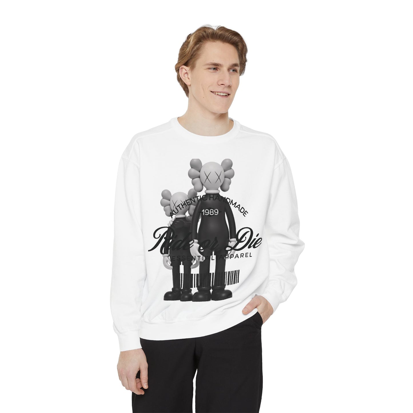 Unisex Garment-Dyed Sweatshirt